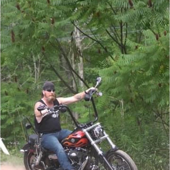 Meet your Posher, Daniel - Picture 5 of 5